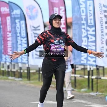 Runner Photo 1632632