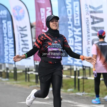 Runner Photo 1632647