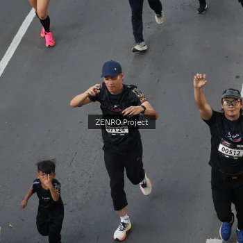Runner Photo 1632665