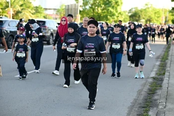 Runner Photo 1632694