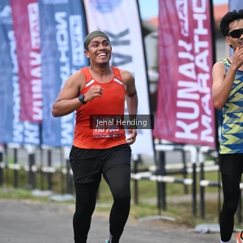 Runner Photo 1632722