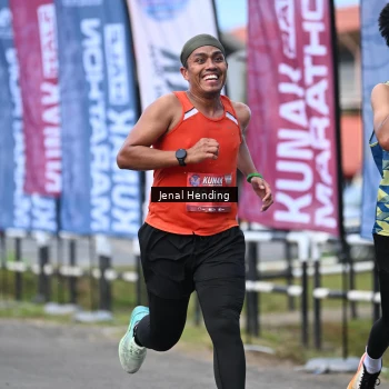 Runner Photo 1632734