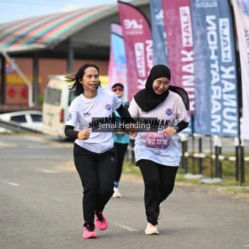 Runner Photo 1632829