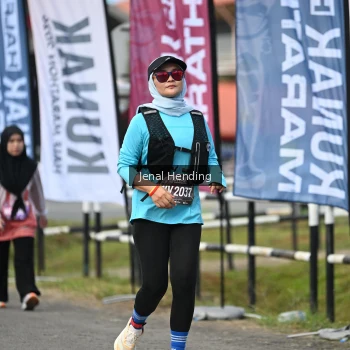 Runner Photo 1632857