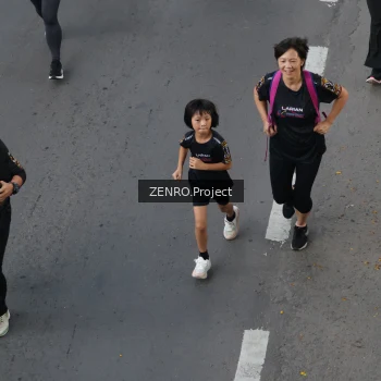 Runner Photo 1632858