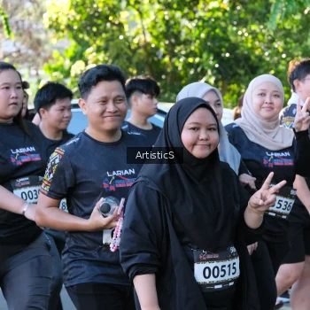Runner Photo 1633019