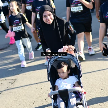 Runner Photo 1633055