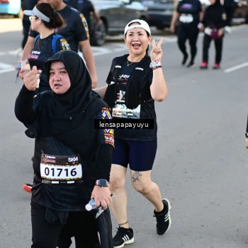 Runner Photo 1633058