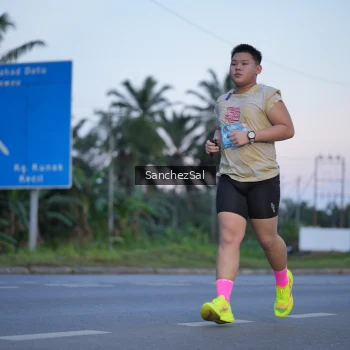 Runner Photo 1633065