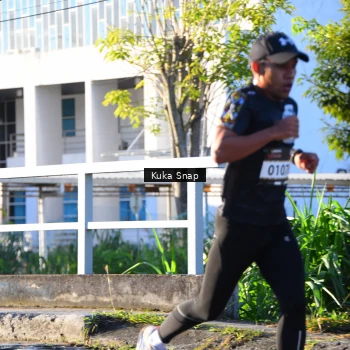 Runner Photo 1633087
