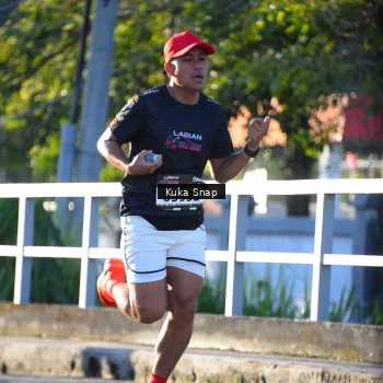 Runner Photo 1633091