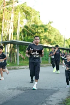 Runner Photo 1633155