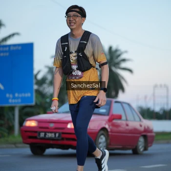 Runner Photo 1633284