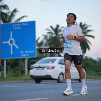 Runner Photo 1633321