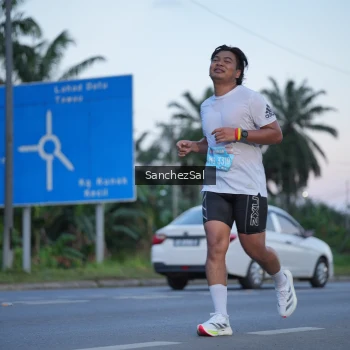Runner Photo 1633337