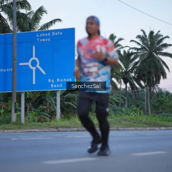 Runner Photo 1633365