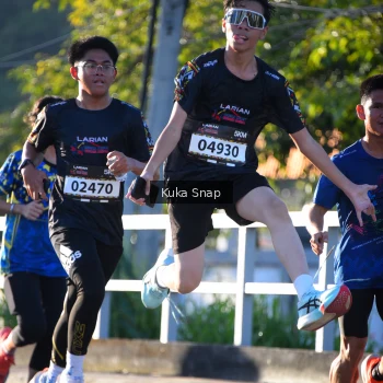 Runner Photo 1633366