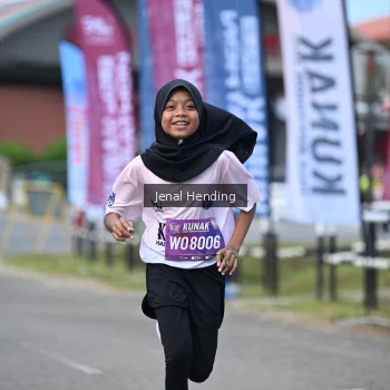 Runner Photo 1633378