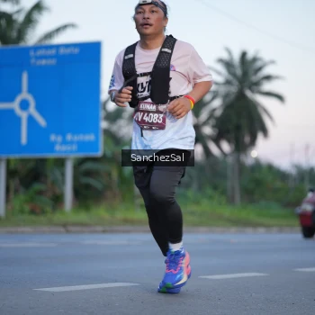 Runner Photo 1633396