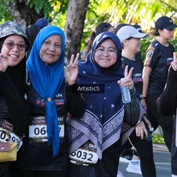 Runner Photo 1633441