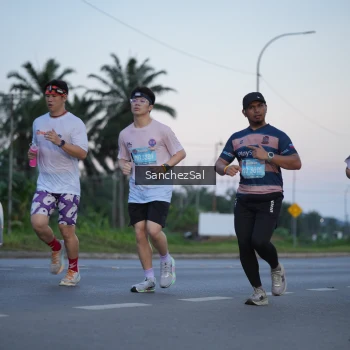 Runner Photo 1633460