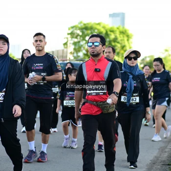 Runner Photo 1633479