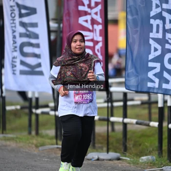 Runner Photo 1633519