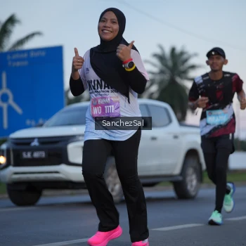 Runner Photo 1633547