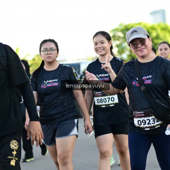 Runner Photo 1633571