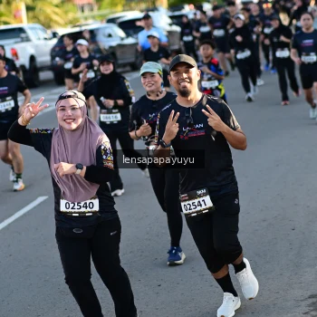 Runner Photo 1633604