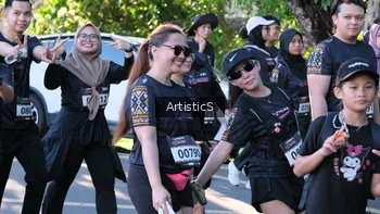 Runner Photo 1633610