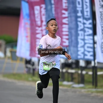 Runner Photo 1633625