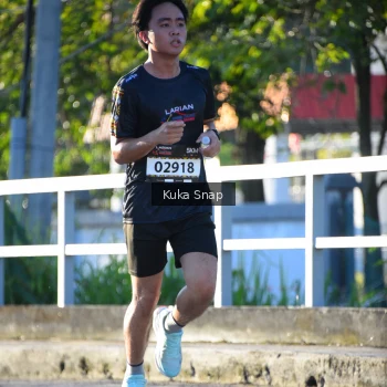 Runner Photo 1633652