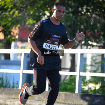 Runner Photo 1633680
