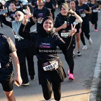 Runner Photo 1633712