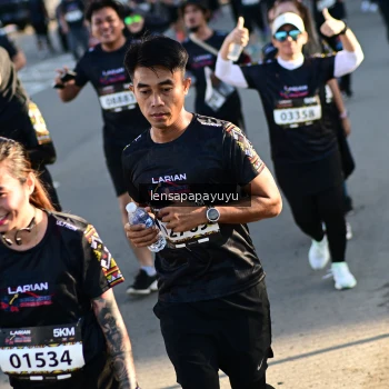 Runner Photo 1633725