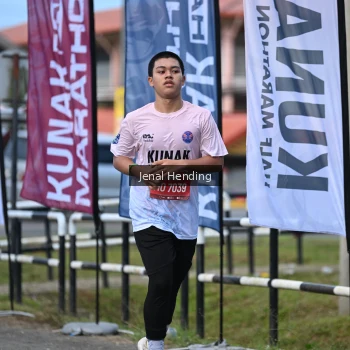 Runner Photo 1633787