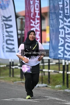 Runner Photo 1633840