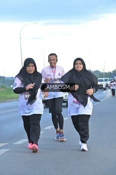 Runner Photo 1633882