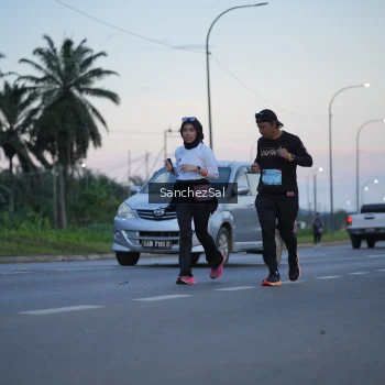 Runner Photo 1633960