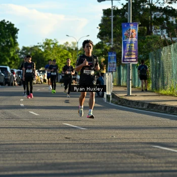 Runner Photo 1634054