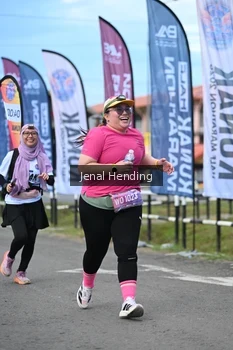 Runner Photo 1634146