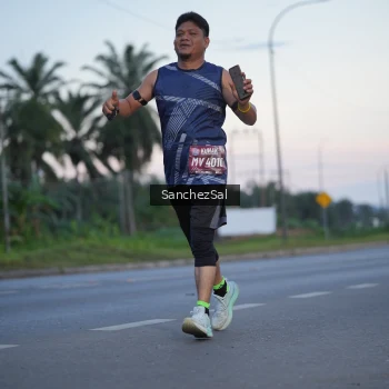Runner Photo 1634187