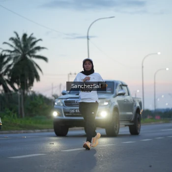 Runner Photo 1634208