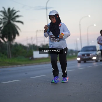 Runner Photo 1634268