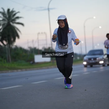 Runner Photo 1634279