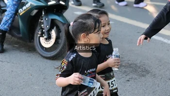 Runner Photo 1634284