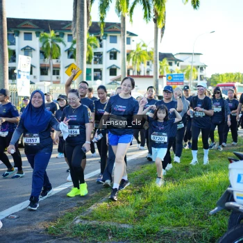 Runner Photo 1634355