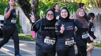 Runner Photo 1634372