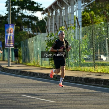 Runner Photo 1634454